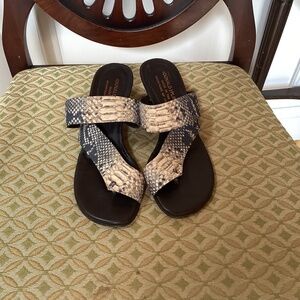 Donald Pliner snakeskin Sandals, short Heel
